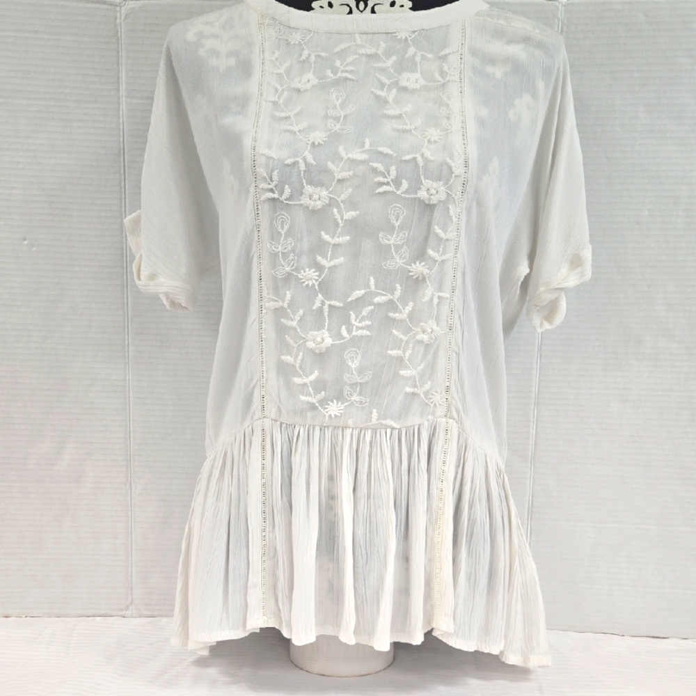 b. Boutique White Embroidered Blouse